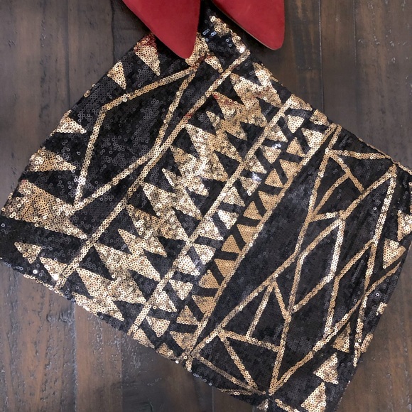 Gorgeous gold and black sequin mini skirt S - Picture 1 of 6